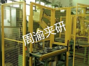 [自动化夹具案例分享]刹车盘CNC加工机床自动上下料机器人自动生产线